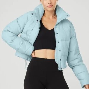 ALO YOGA Gold Rush Puffer Jacket in Chalk Blue, Size Small